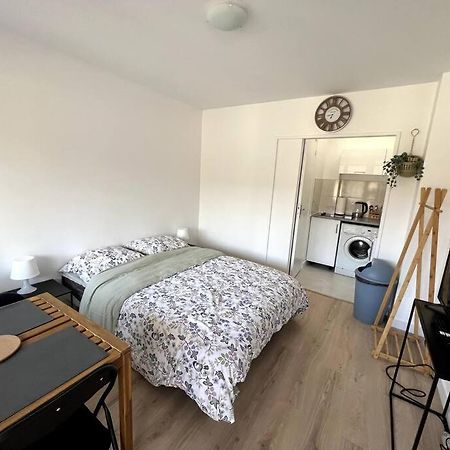 Studio Cozy Proche Paris 让蒂伊 外观 照片